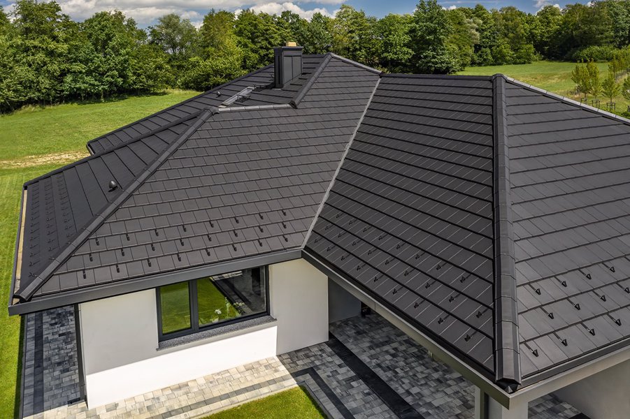 Dachówka ceramiczna SIMPLA – minimalistyczna elegancja dla nowoczesnych dachów